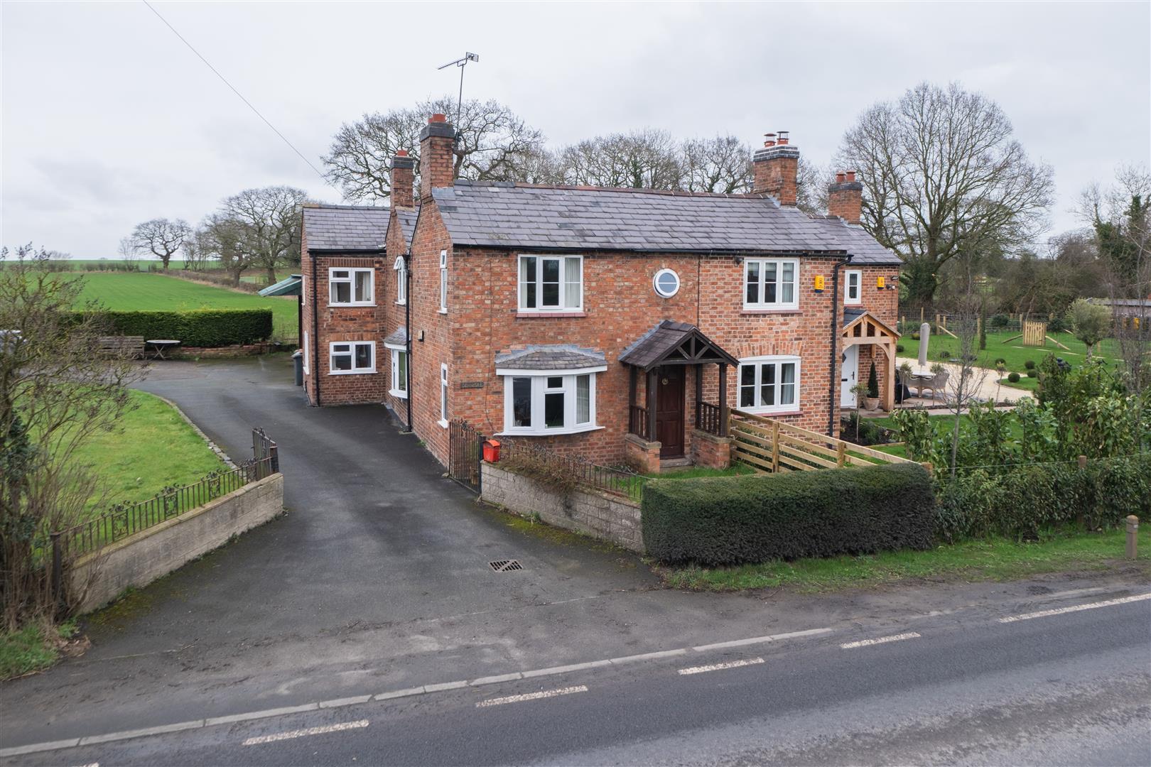 3 bedroom  Semi Detached House for Sale in Alpraham
